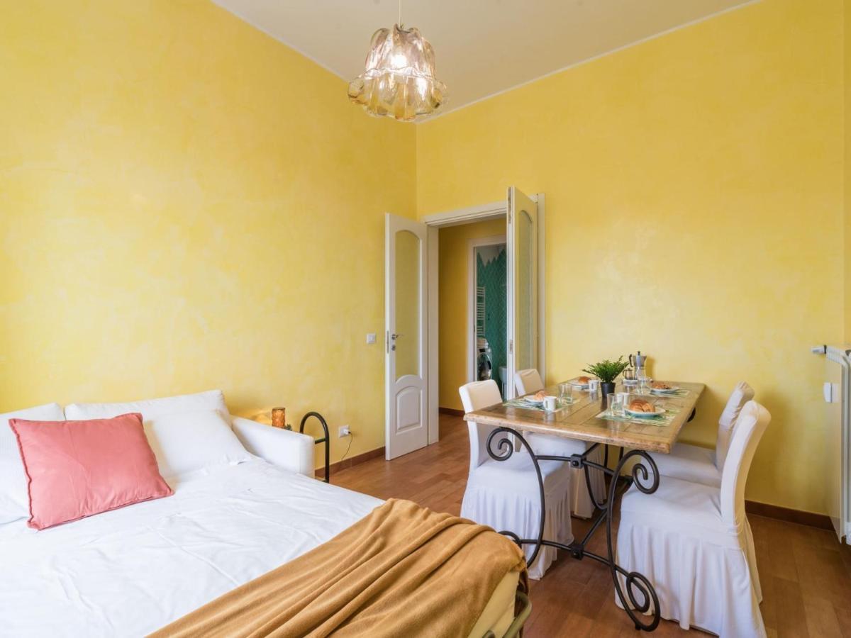 The Best Rent - Colourful Two-Bedroom Apartment Near Termini Station Roma Esterno foto