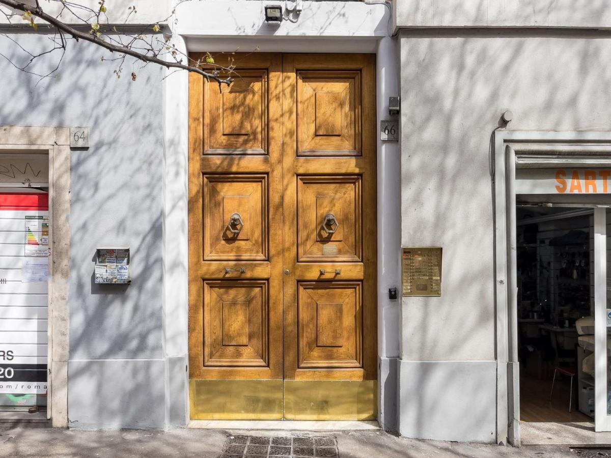 The Best Rent - Colourful Two-Bedroom Apartment Near Termini Station Roma Esterno foto
